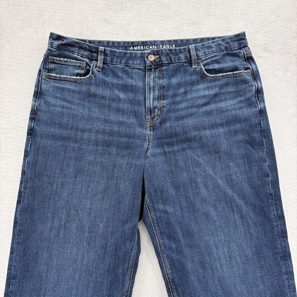 American Eagle Outfitters Wide Leg Jeans in Medium Blue - Picture 2 of 14
